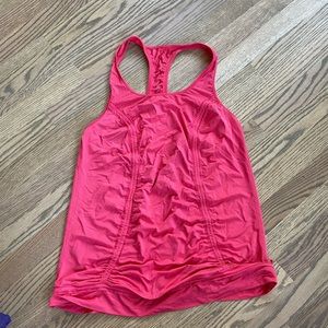 Lululemom tank